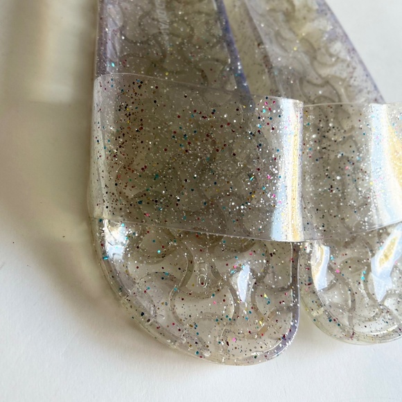 Wild Diva Multicolor Synthetic Flip Flops size 9 - Picture 6 of 14